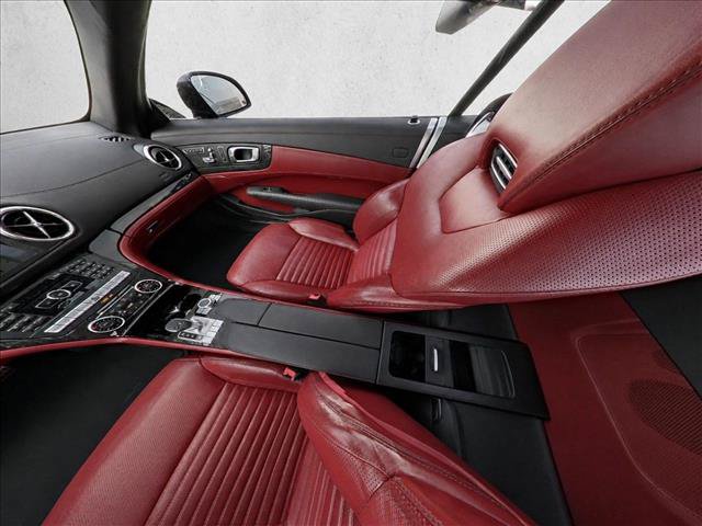 Used 2014 Mercedes-Benz SL 550 image 19