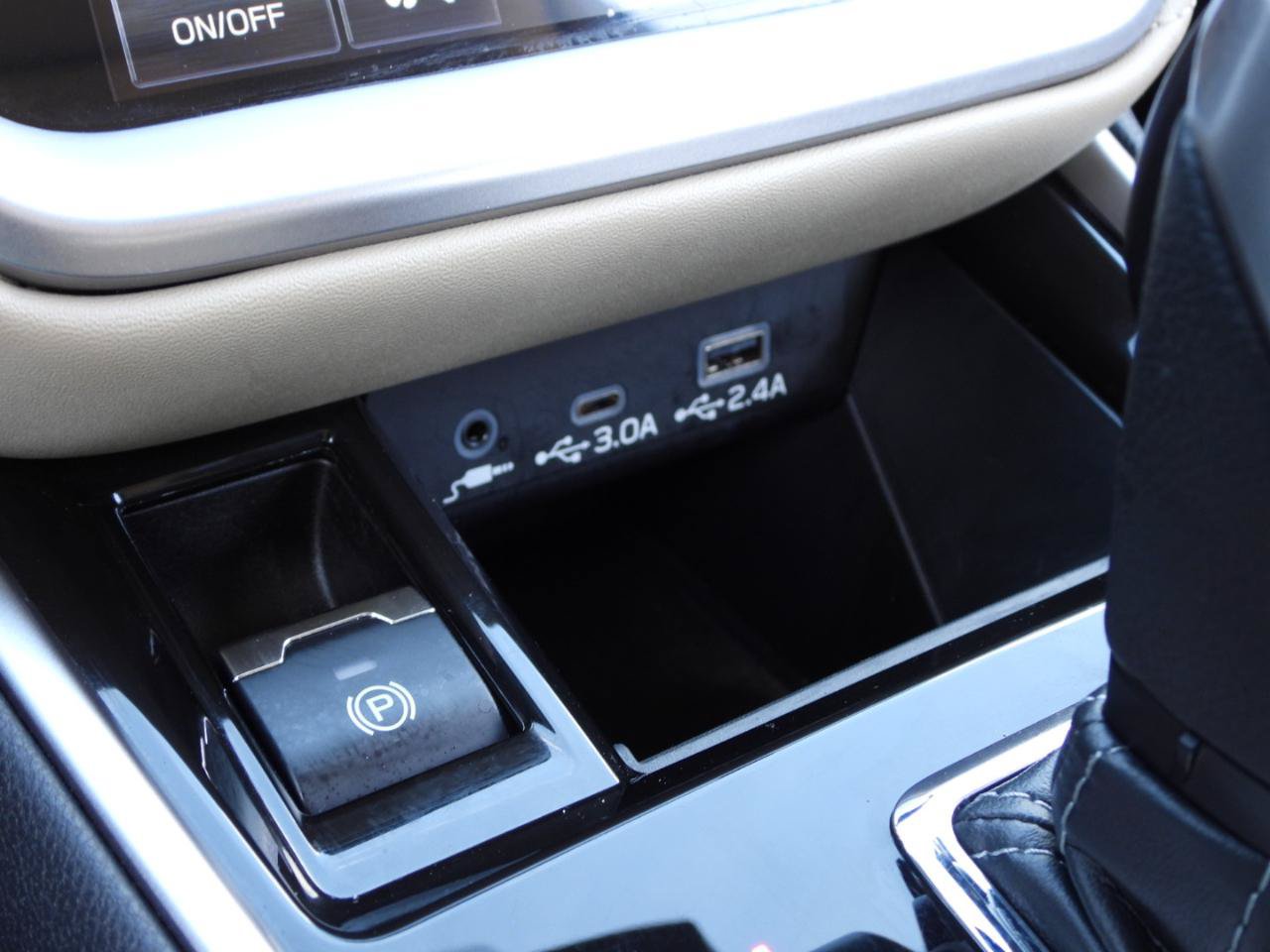 Used 2023 Subaru Outback Limited AWD/4WD image 93
