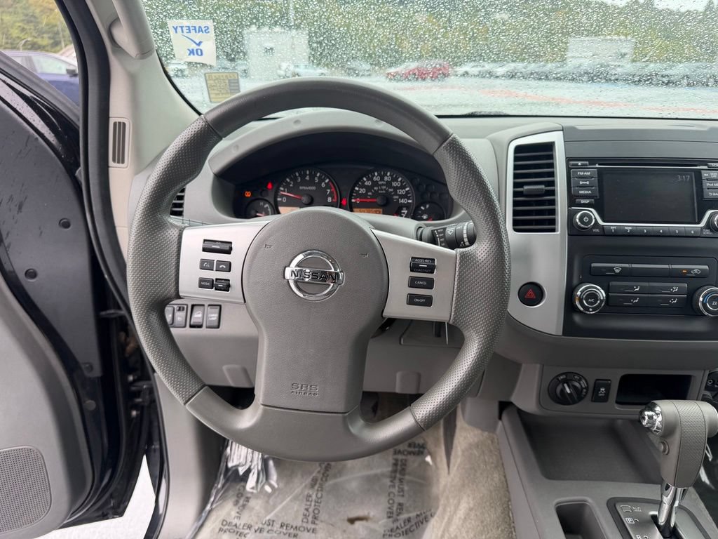 Used 2017 Nissan Frontier SV AWD/4WD image 12
