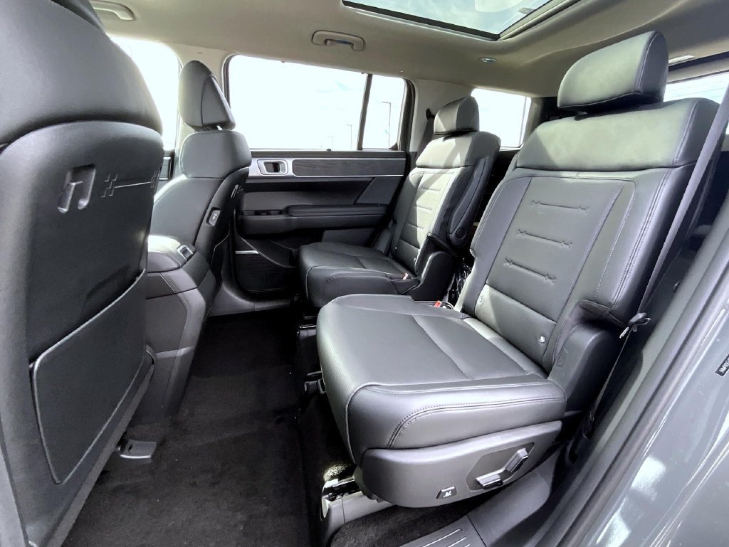 New 2026 Hyundai Santa Fe Limited AWD/4WD image 11