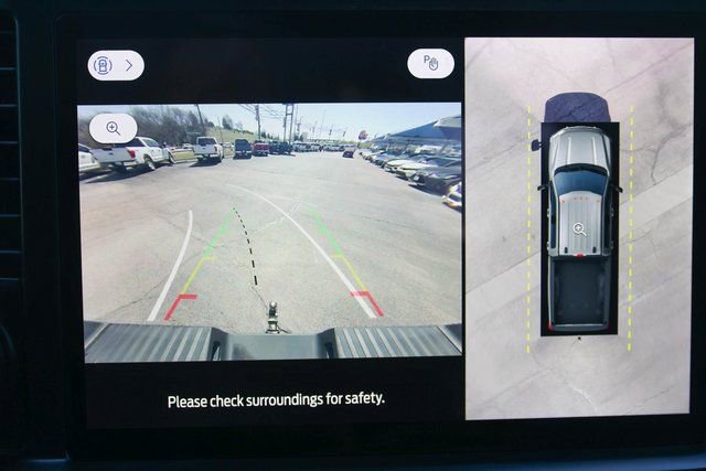 Used 2023 Ford F250 Platinum w/ Tremor Off-Road Package AWD/4WD image 39