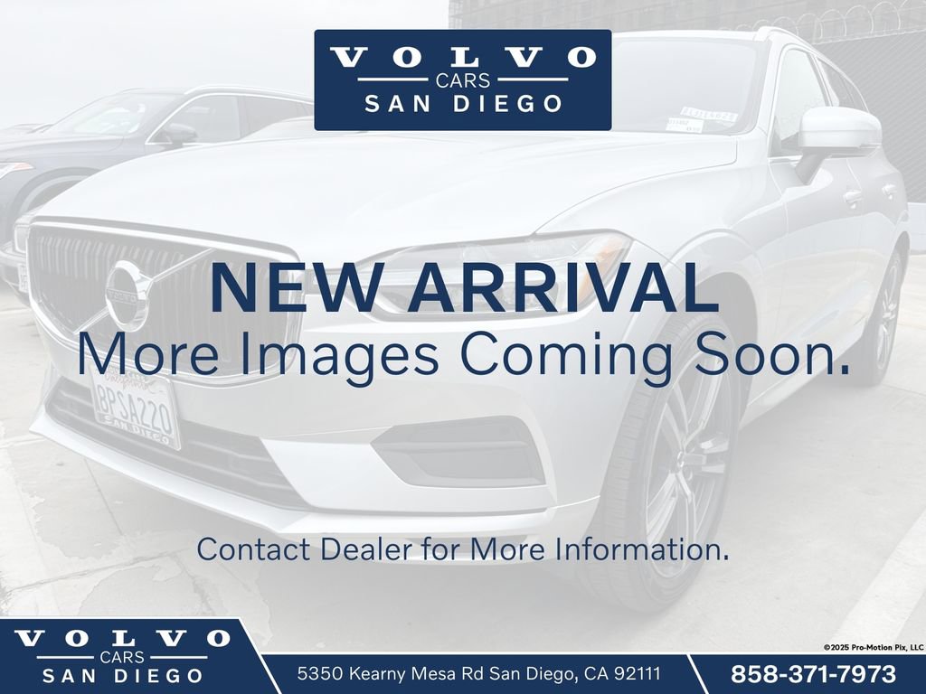 Used 2020 Volvo XC60 T5 Momentum