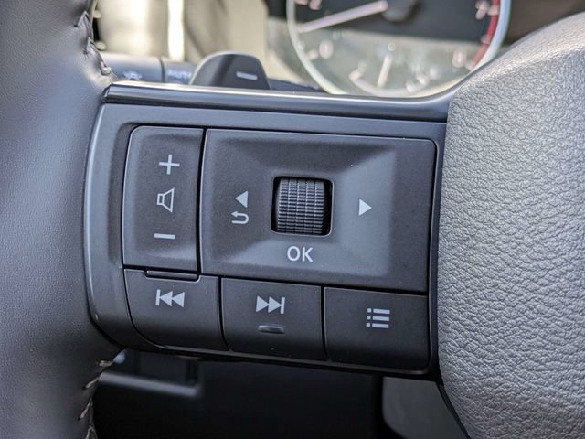 Used 2026 Nissan Rogue SV FWD image 25
