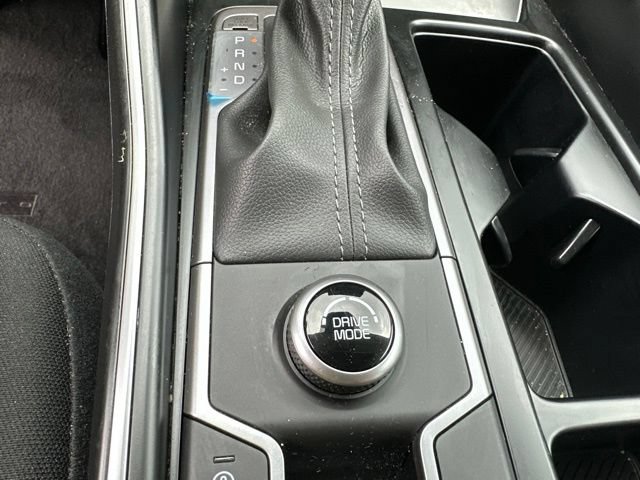 Certified 2025 Kia Sorento LX FWD image 10