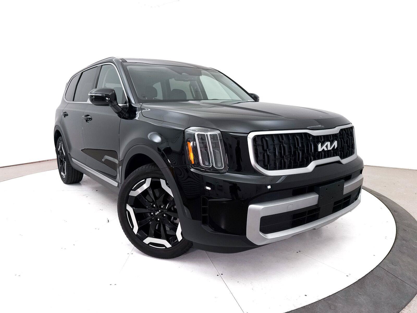 Used 2024 Kia Telluride EX
