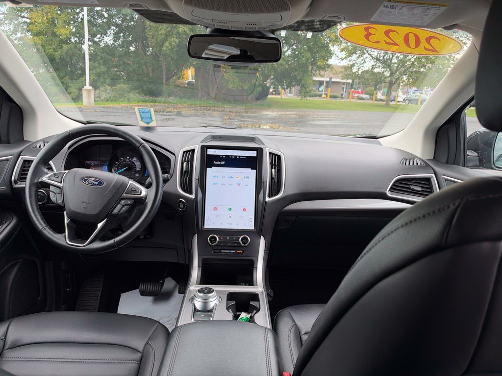 Used 2023 Ford Edge SEL w/ Convenience Package AWD/4WD image 15