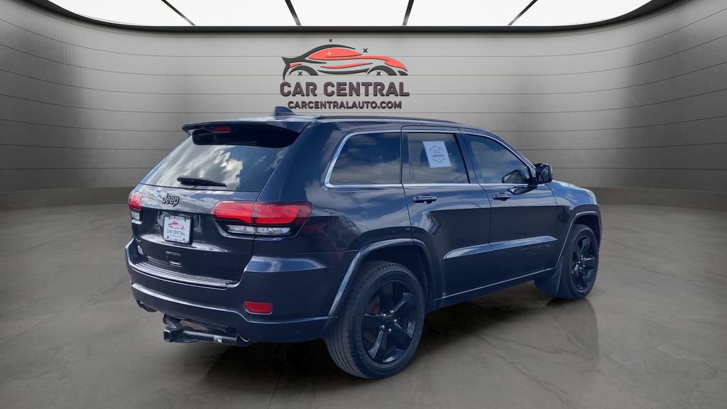 Used 2015 Jeep Grand Cherokee Altitude AWD/4WD image 5