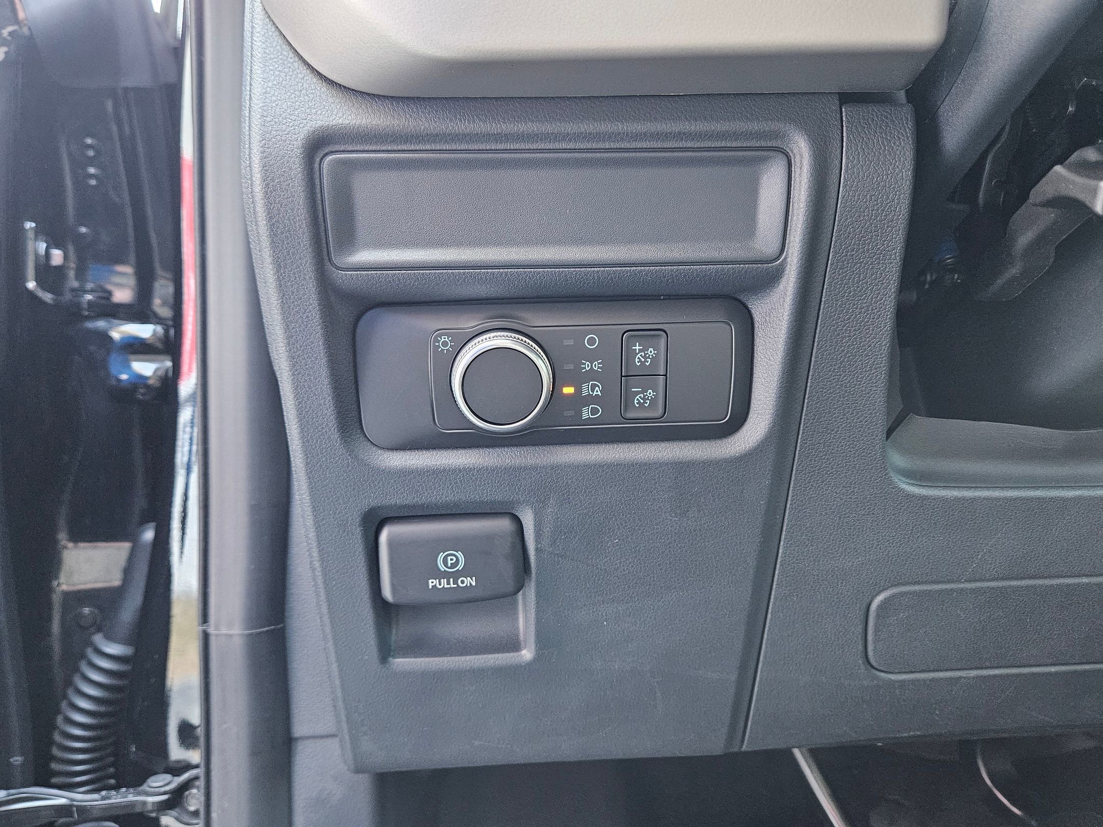 Used 2022 Ford Expedition Max XLT image 19