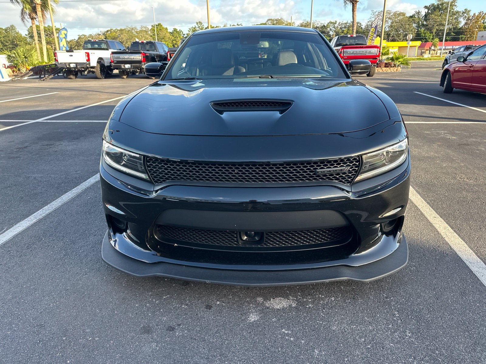 Used 2023 Dodge Charger R/T w/ Plus Group RWD image 2