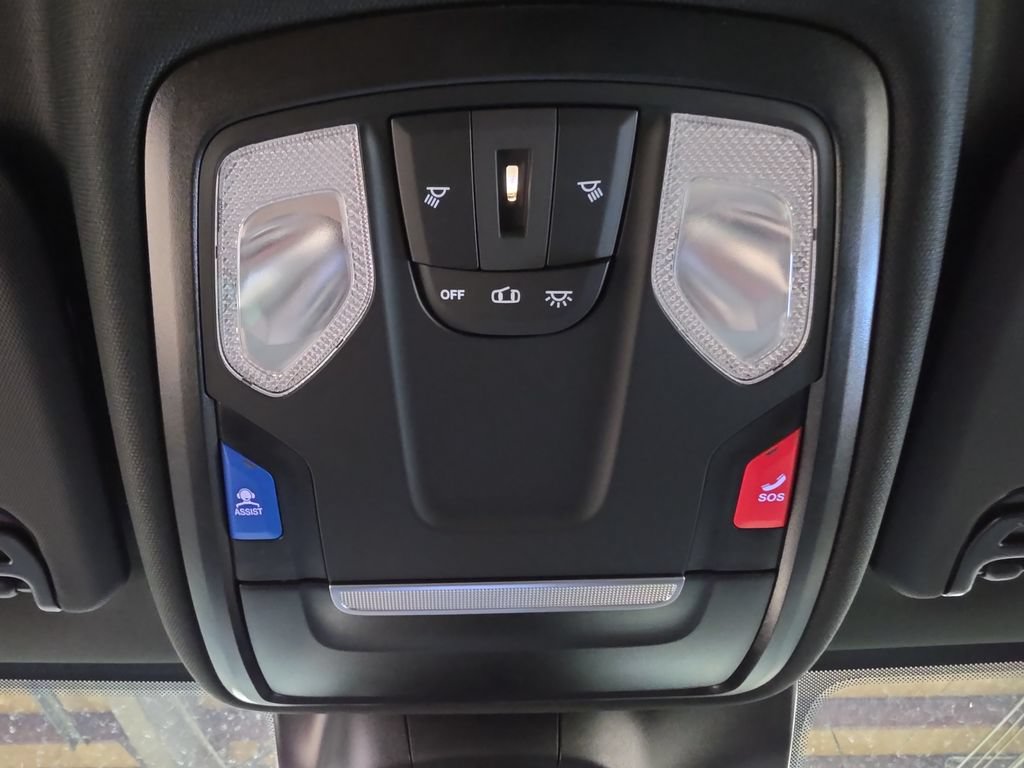 New 2026 RAM 5500 Tradesman w/ Chrome Appearance Group AWD/4WD image 36
