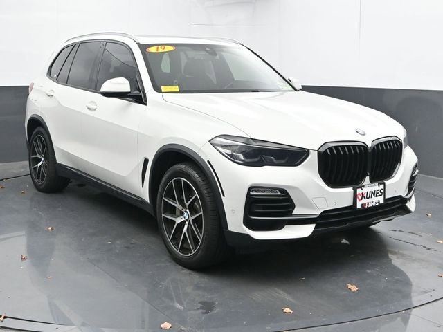 Used 2019 BMW X5 xDrive40i w/ Convenience Package image 2