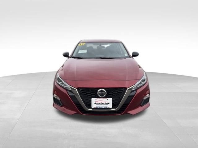 Used 2019 Nissan Altima 2.5 SR image 2