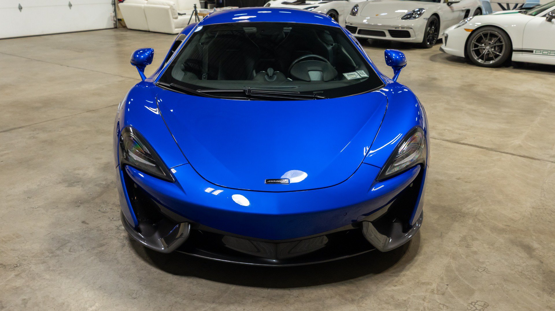 Used 2019 McLaren 570S Coupe RWD image 11