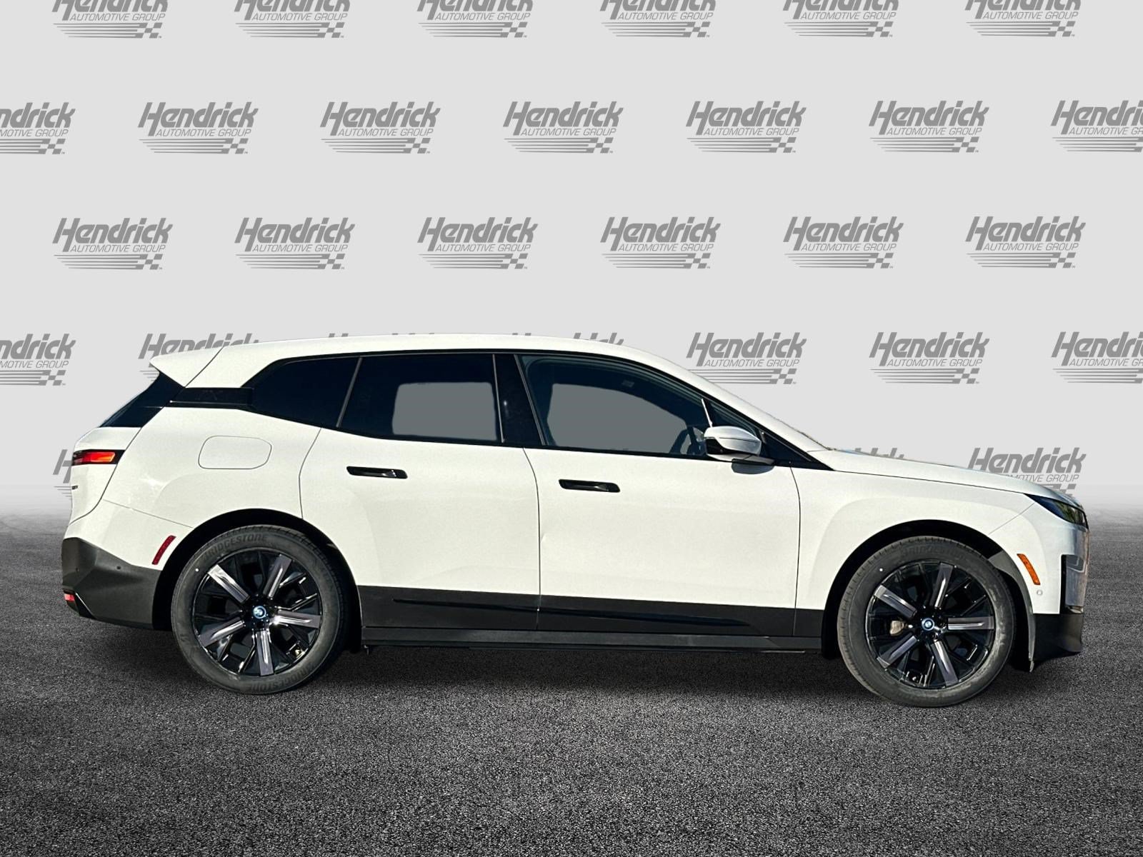 Certified 2024 BMW iX xDrive50 w/ Premium Package AWD/4WD image 3