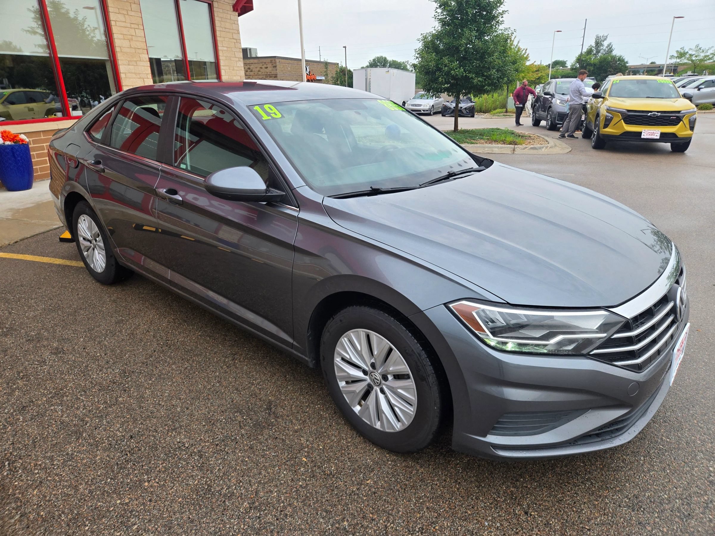 Used 2019 Volkswagen Jetta S FWD image 2