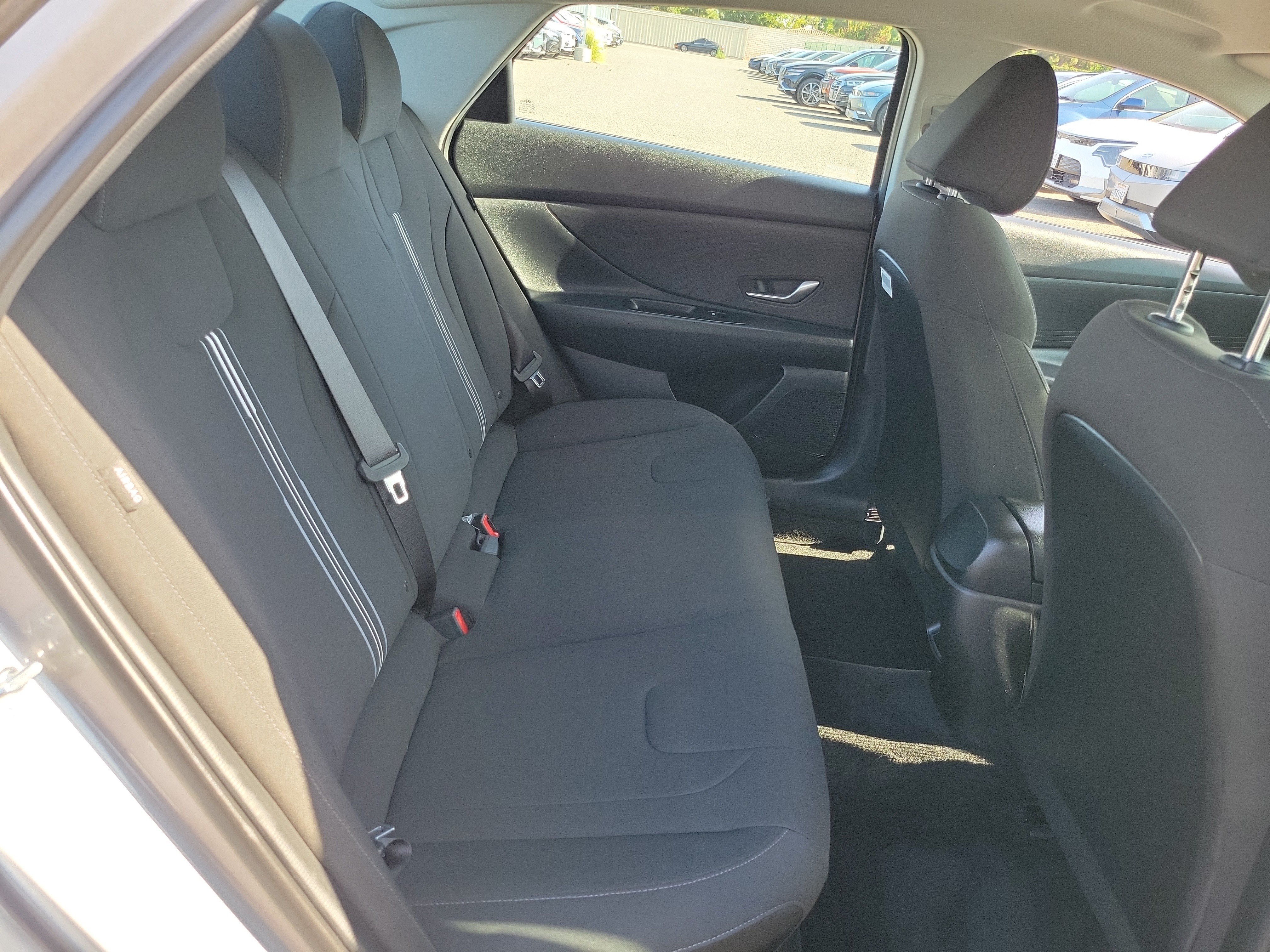 Certified 2024 Hyundai Elantra SEL FWD image 21