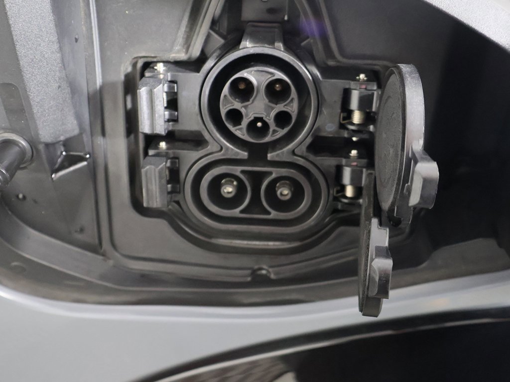 Used 2024 Nissan Ariya ENGAGE+ e-4ORCE image 17