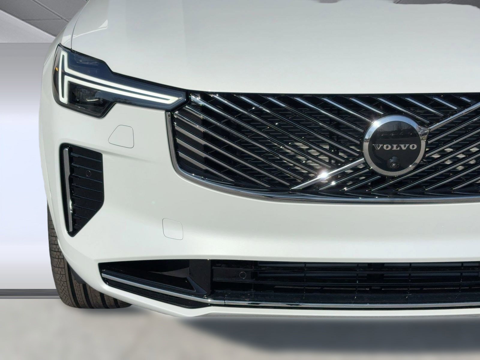 New 2026 Volvo XC90 T8 Ultra w/ Protection Package Premier image 27