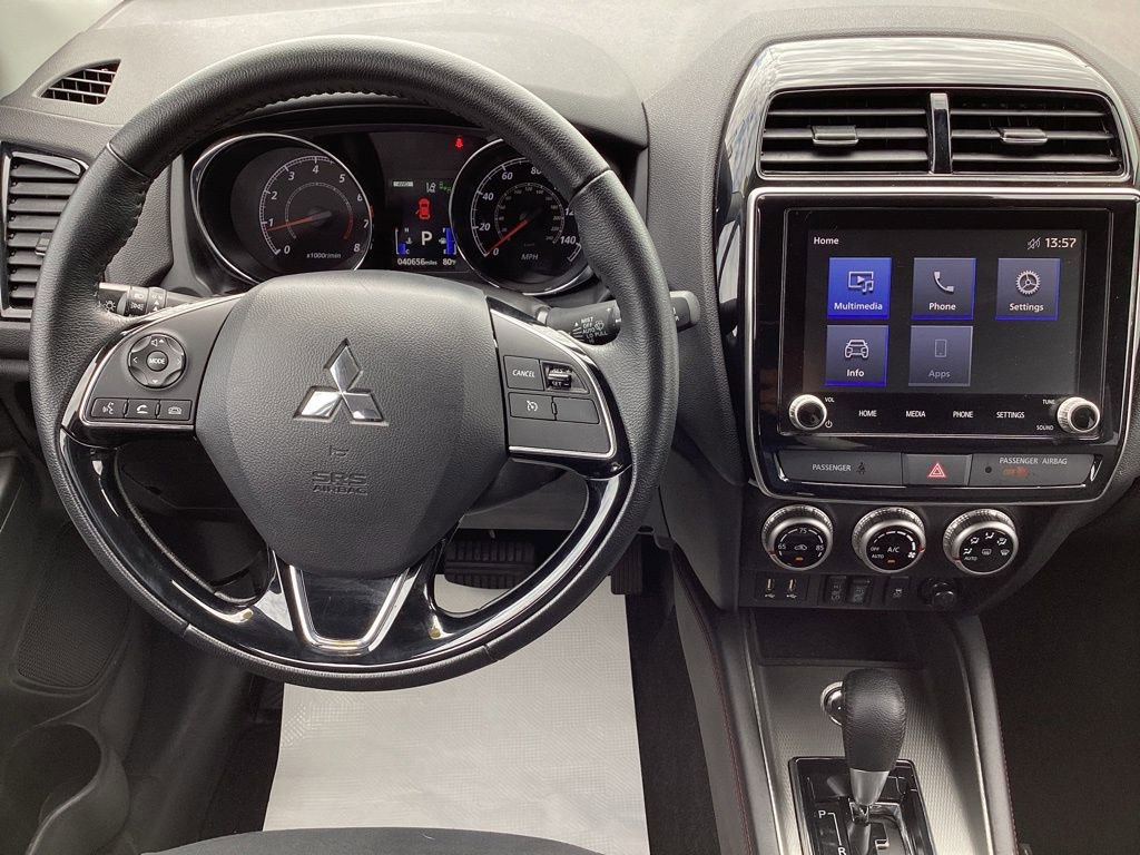 Used 2025 Mitsubishi Outlander Sport AWD image 20