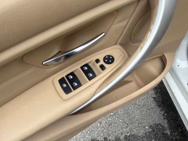 Used 2013 BMW 328i Sedan RWD image 10