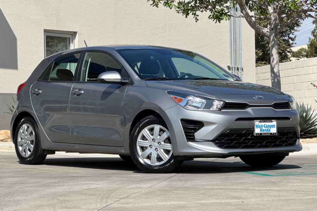 Used 2021 Kia Rio S FWD image 2