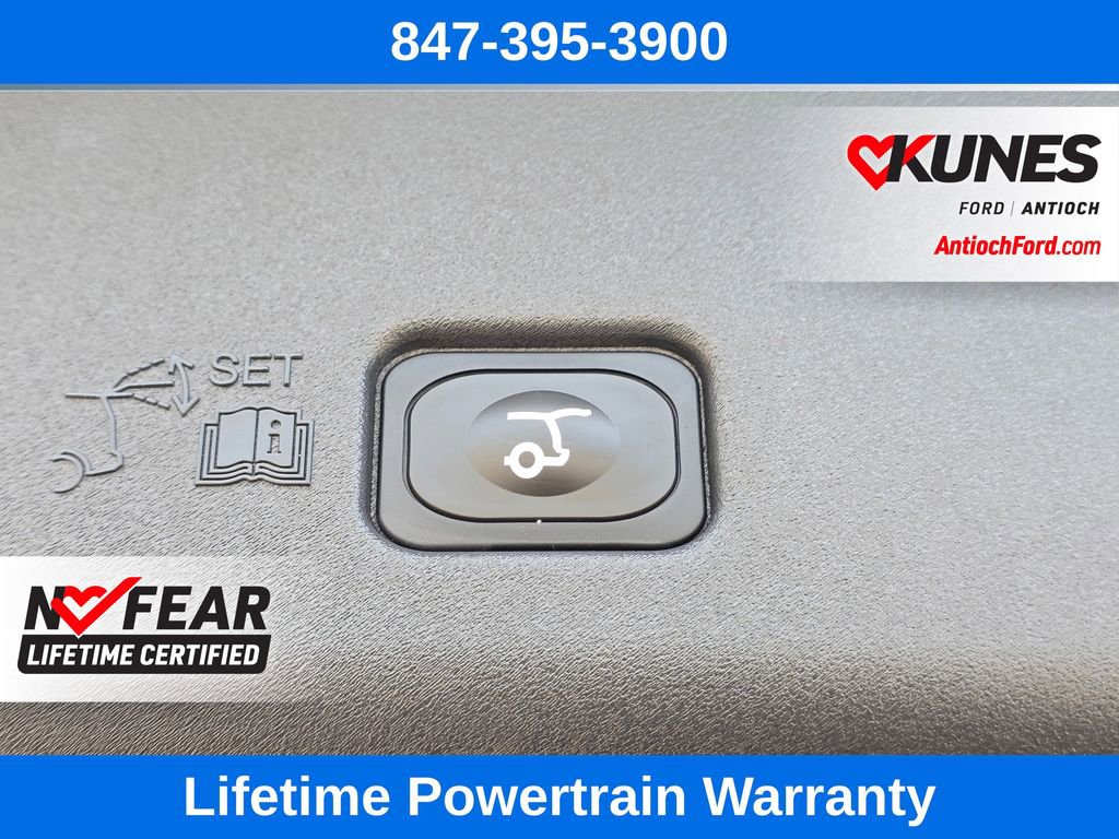 Used 2024 Lincoln Nautilus Reserve w/ Equipment Group 202A AWD/4WD image 24