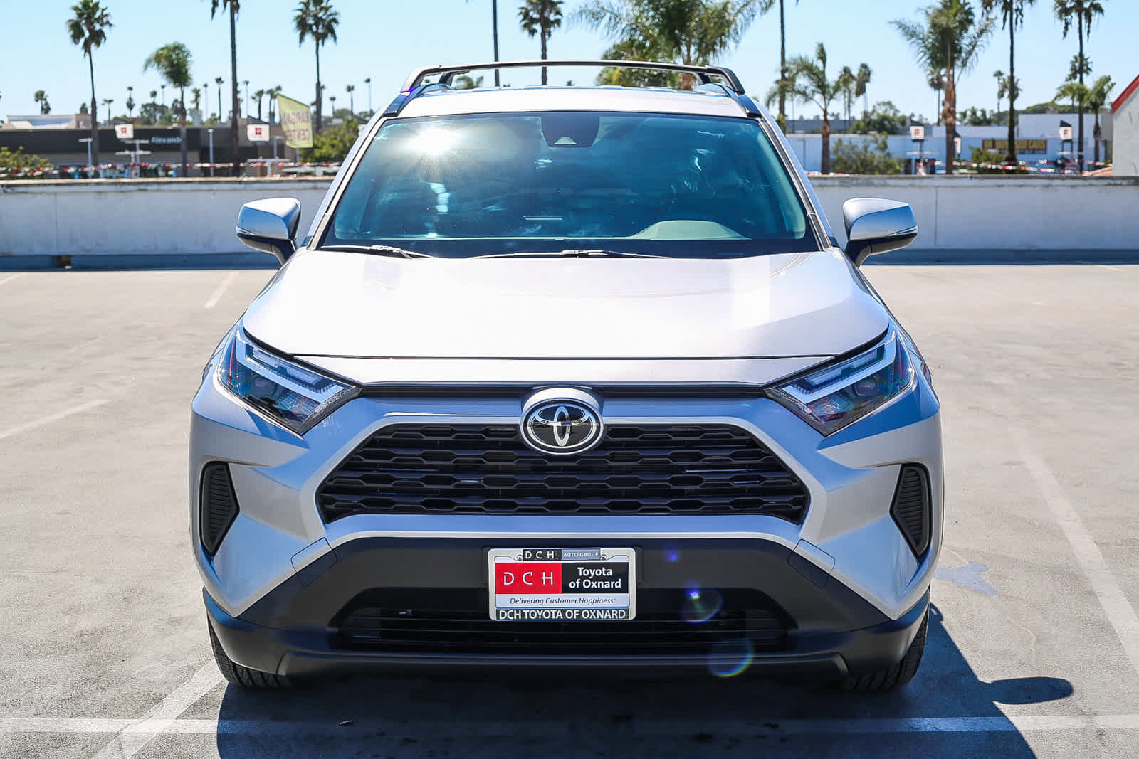Used 2025 Toyota RAV4 LE AWD/4WD image 3