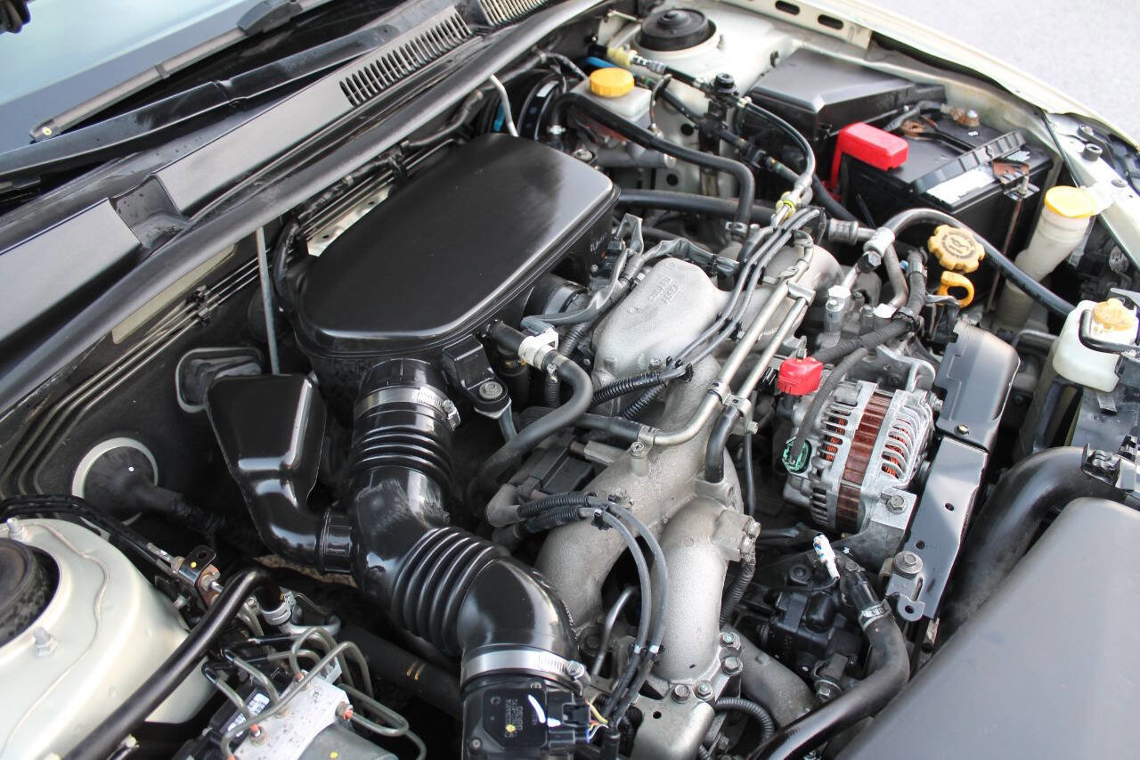 Used 2007 Subaru Outback 2.5i L.L. Bean image 12