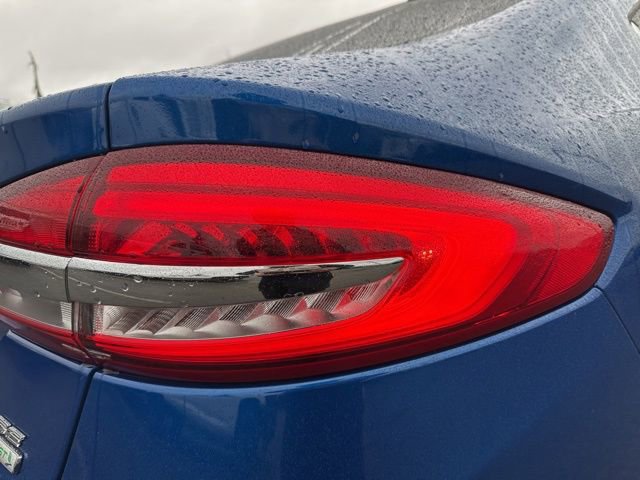 Used 2018 Ford Fusion SE image 14