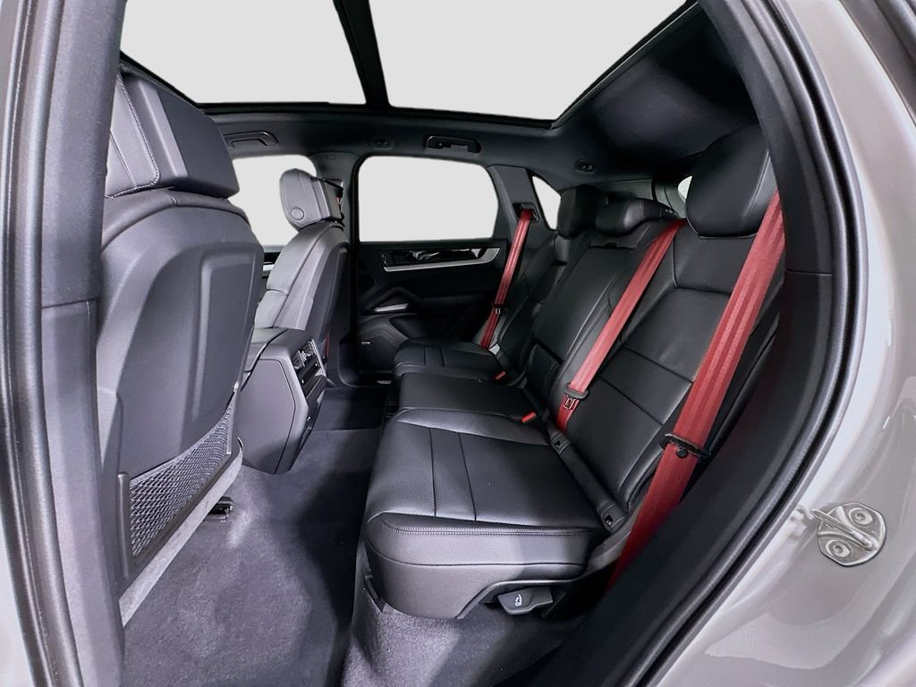 New 2026 Porsche Cayenne AWD/4WD image 24