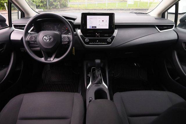 Used 2024 Toyota Corolla LE FWD image 18