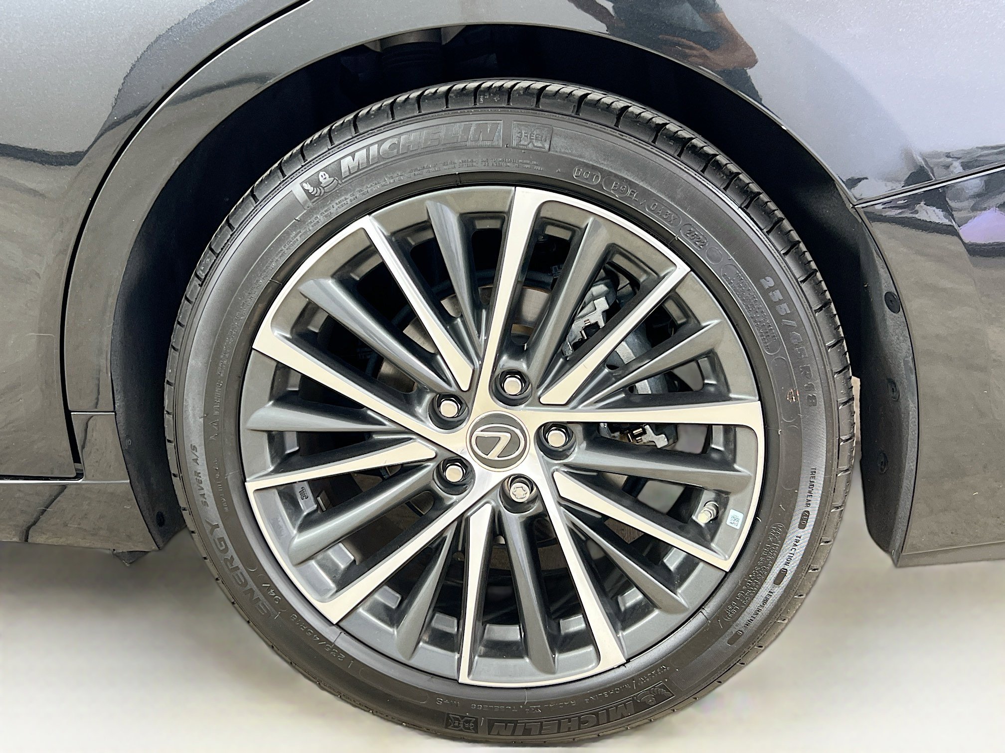 Used 2022 Lexus ES 350 w/ Premium Package image 33