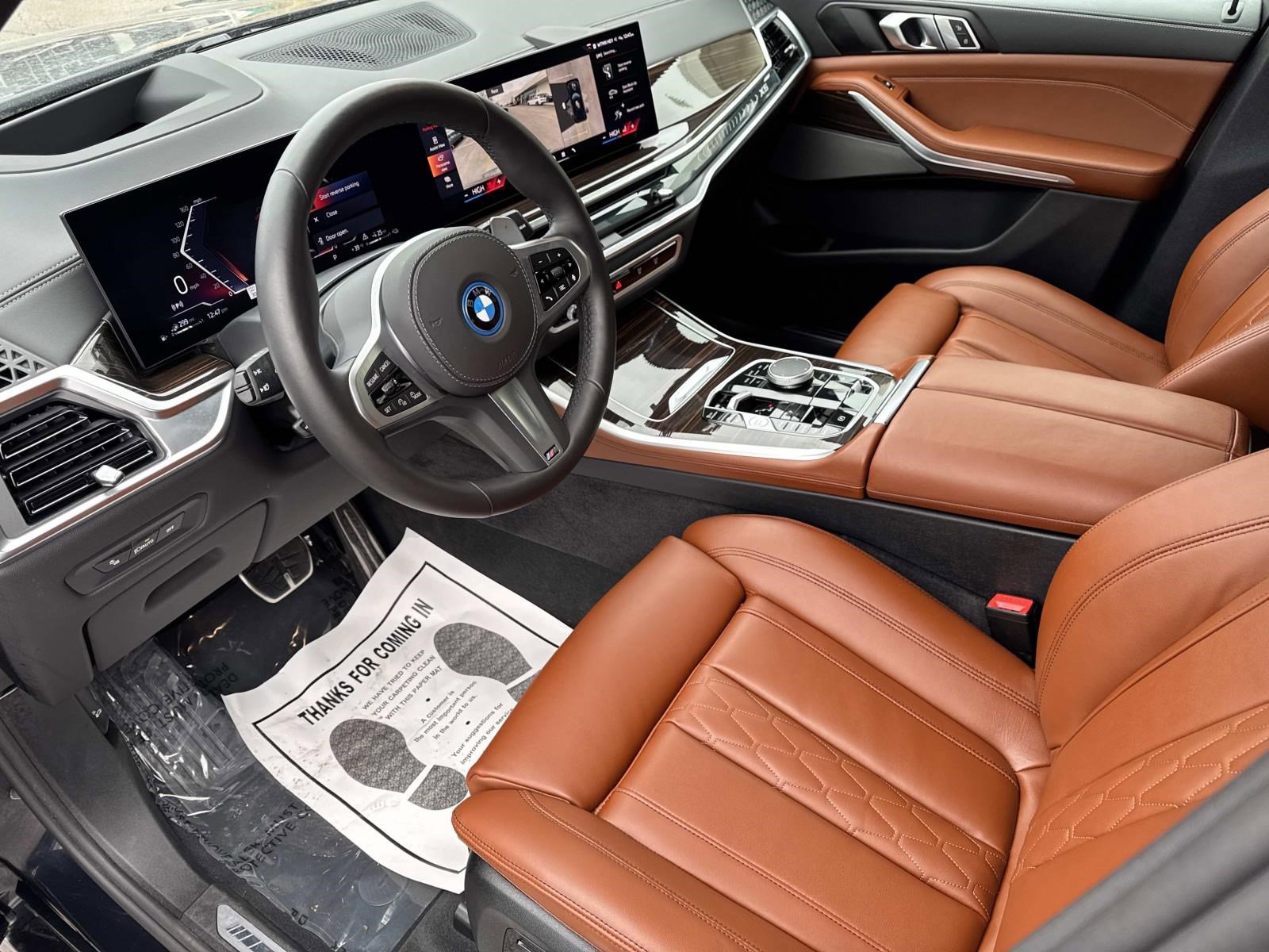 Certified 2026 BMW X5 xDrive50e w/ M Sport Package image 22