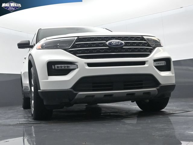 Used 2020 Ford Explorer XLT w/ Equipment Group 202A RWD image 10