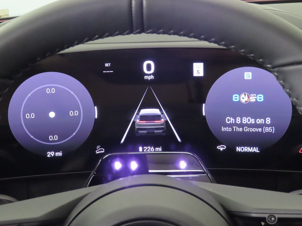 New 2026 Porsche Cayenne Electric AWD/4WD image 18