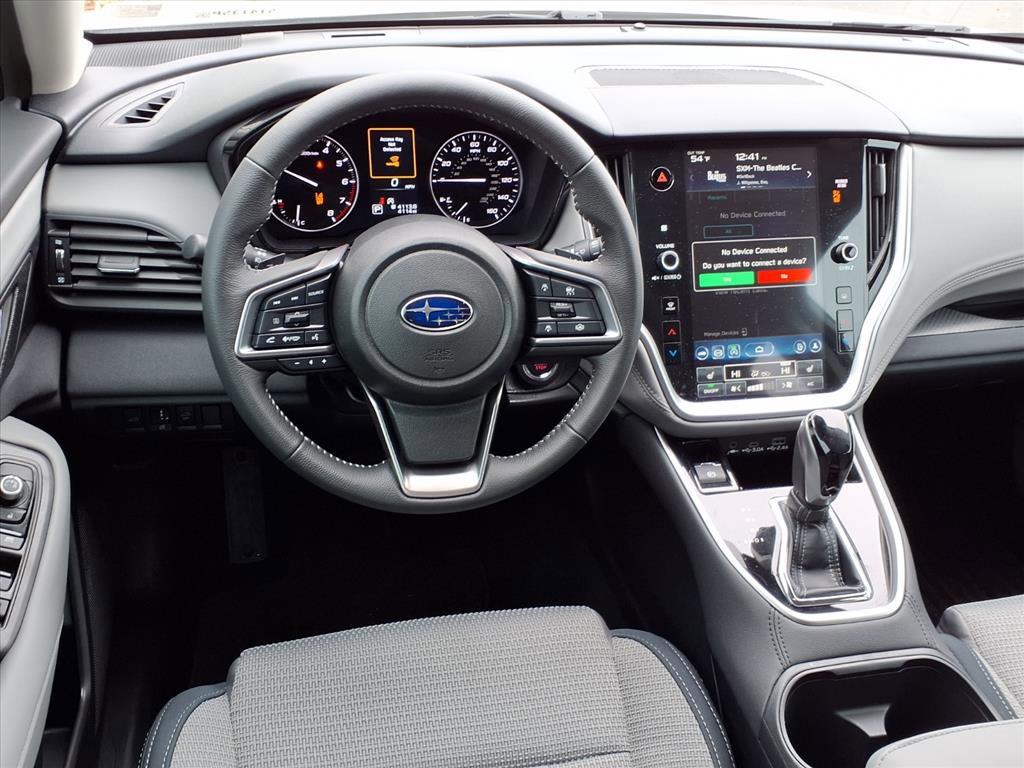 Used 2025 Subaru Outback Premium image 3