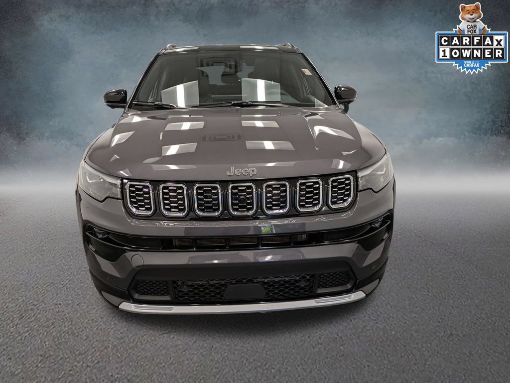 Used 2024 Jeep Compass Limited w/ Elite Group AWD/4WD image 2