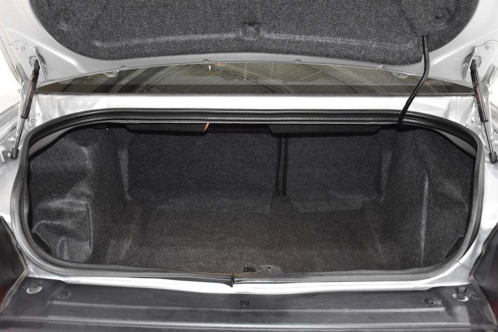 Used 2023 Dodge Challenger SXT image 28