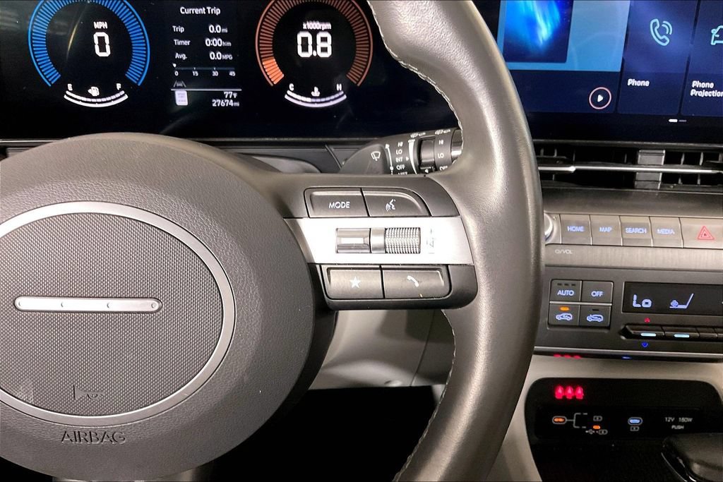 Used 2025 Hyundai Kona SEL FWD image 19