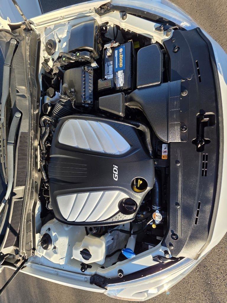 Used 2015 Kia Cadenza Premium w/ Technology Package FWD image 20