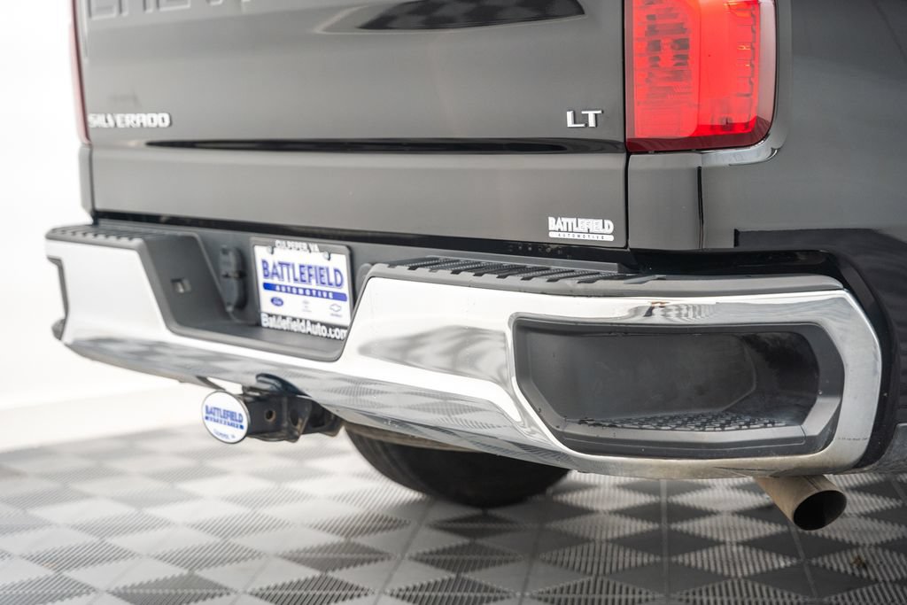 Used 2022 Chevrolet Silverado 1500 LT AWD/4WD image 10