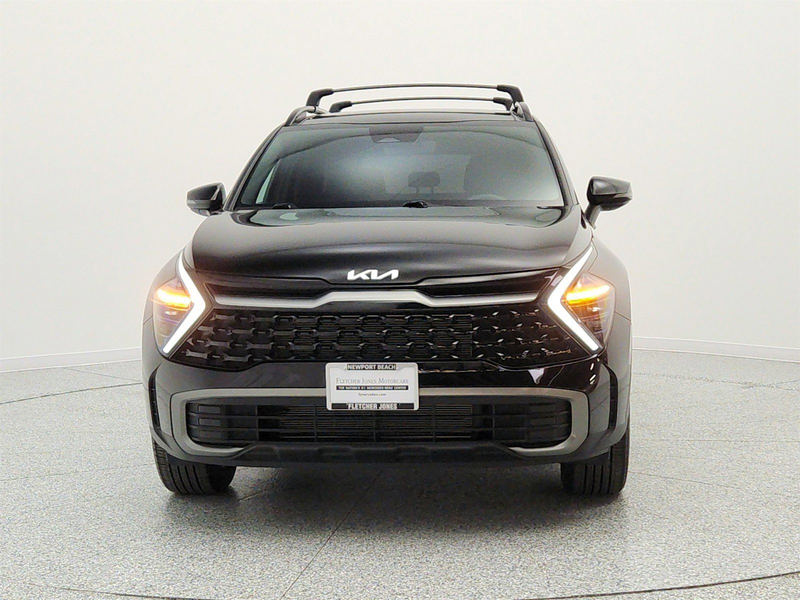 Used 2024 Kia Sportage X-Line w/ X-Line Premium Package AWD/4WD image 2