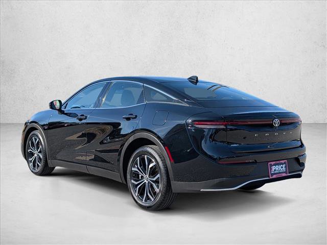 Used 2023 Toyota Crown XLE image 8