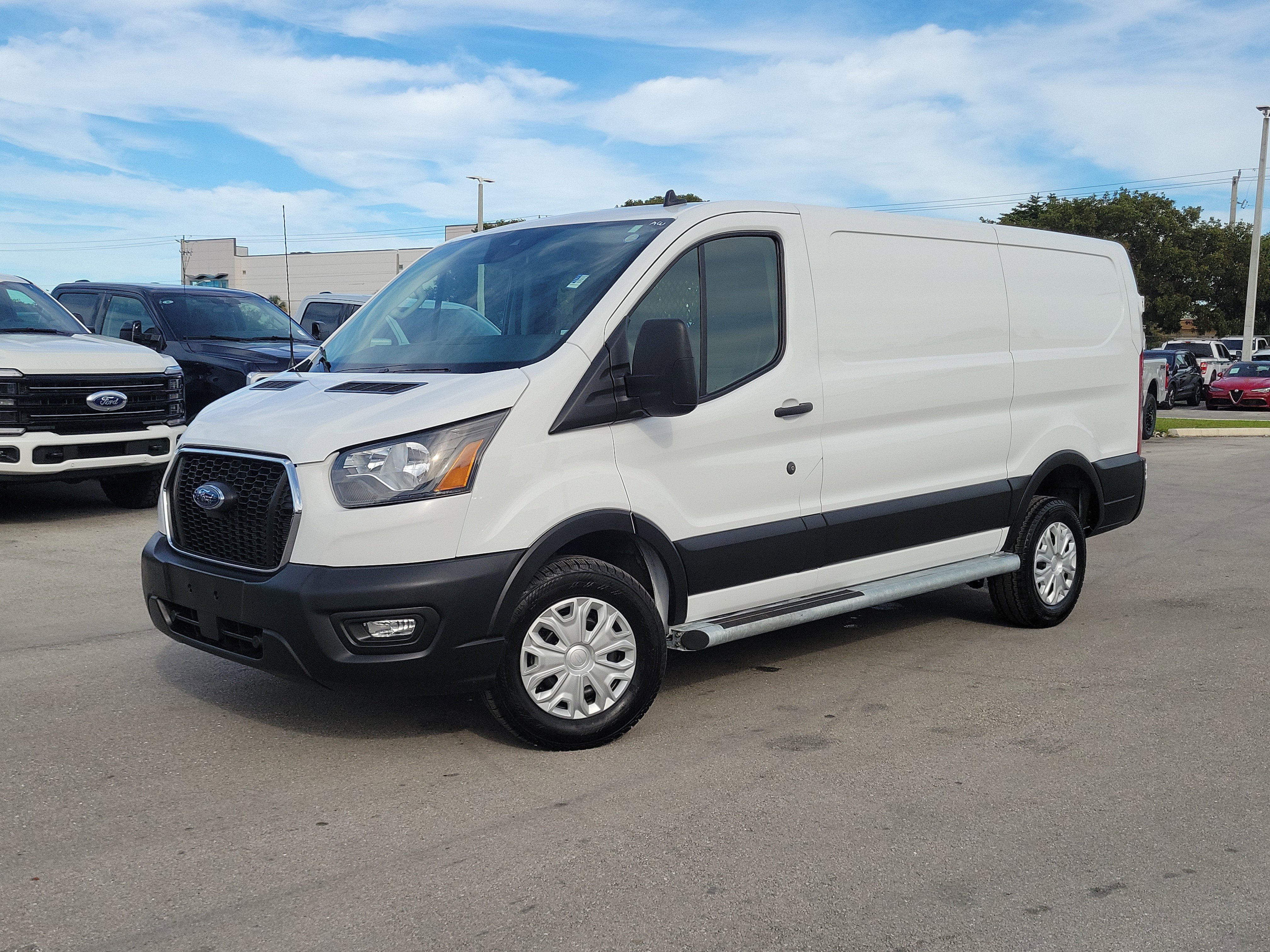 Used 2024 Ford Transit 250 Low Roof w/ Exterior Upgrade Package 360° Tour