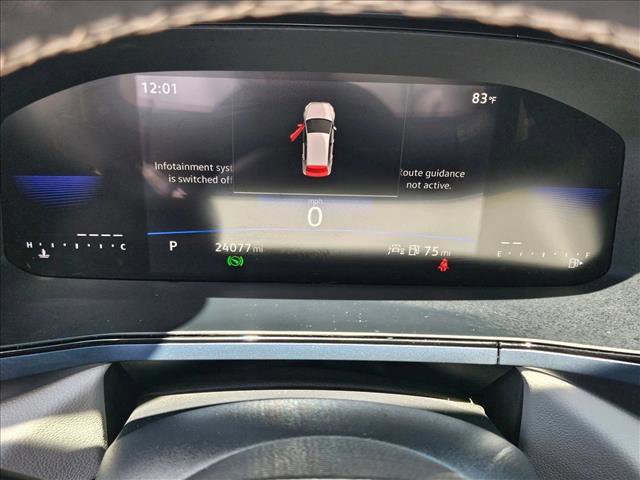 Certified 2023 Volkswagen Taos SE FWD image 11