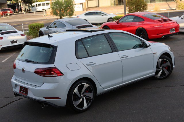 Used 2020 Volkswagen GTI SE FWD image 18
