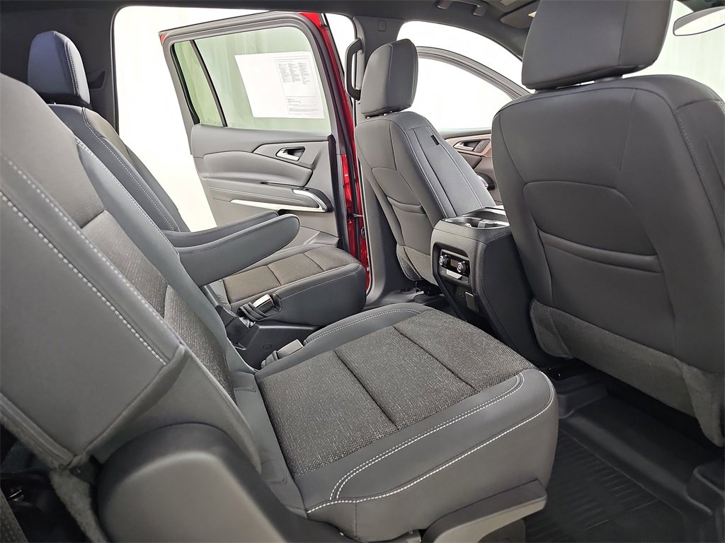 Certified 2024 Chevrolet Traverse LT w/ Trailering Package image 15