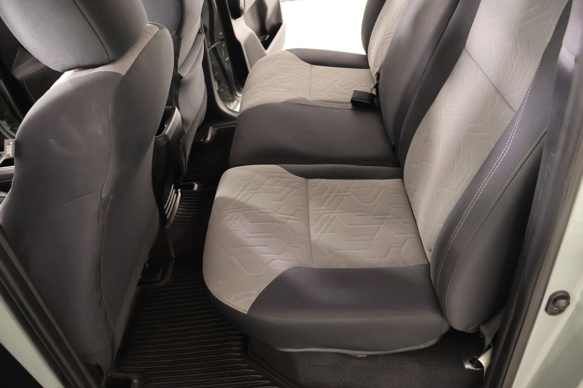 Used 2022 Toyota Tacoma TRD Off-Road AWD/4WD image 12