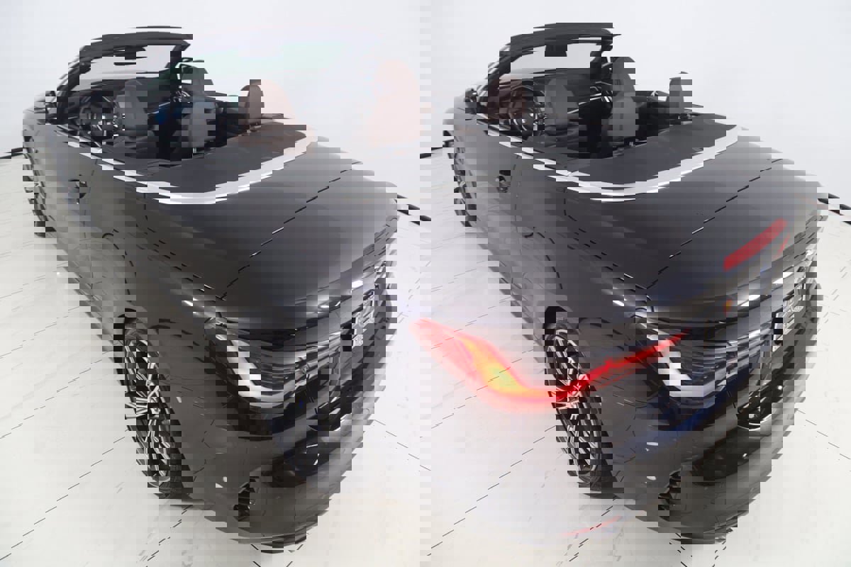 Used 2021 BMW 430i Convertible w/ Convenience Package image 27