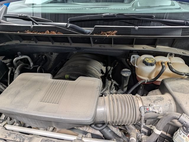 Certified 2024 Chevrolet Silverado 1500 RST w/ Rally Edition AWD/4WD image 29